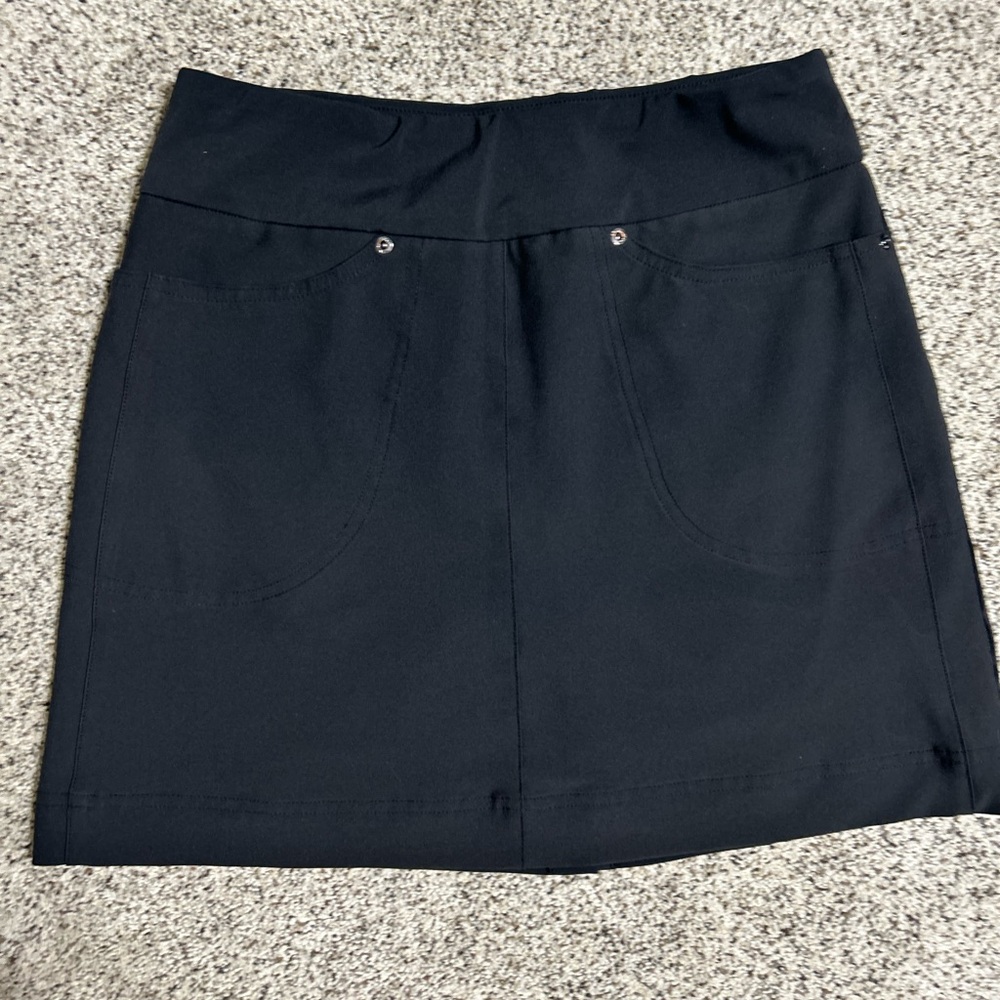 Tail Size 2 Black Golf Skort EUC